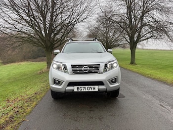 Used Nissan Navara 2021 for sale - 76854727: Photo