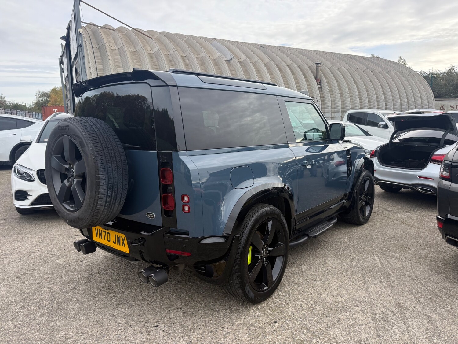 Used Land Rover Defender 2020 for sale - 76380403: Photo 10