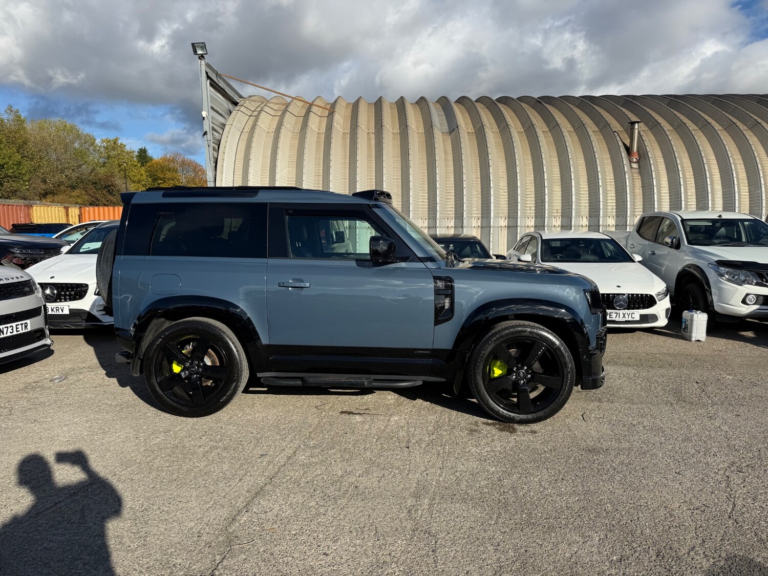 Used Land Rover Defender 2020 for sale - 76380403: Photo 3
