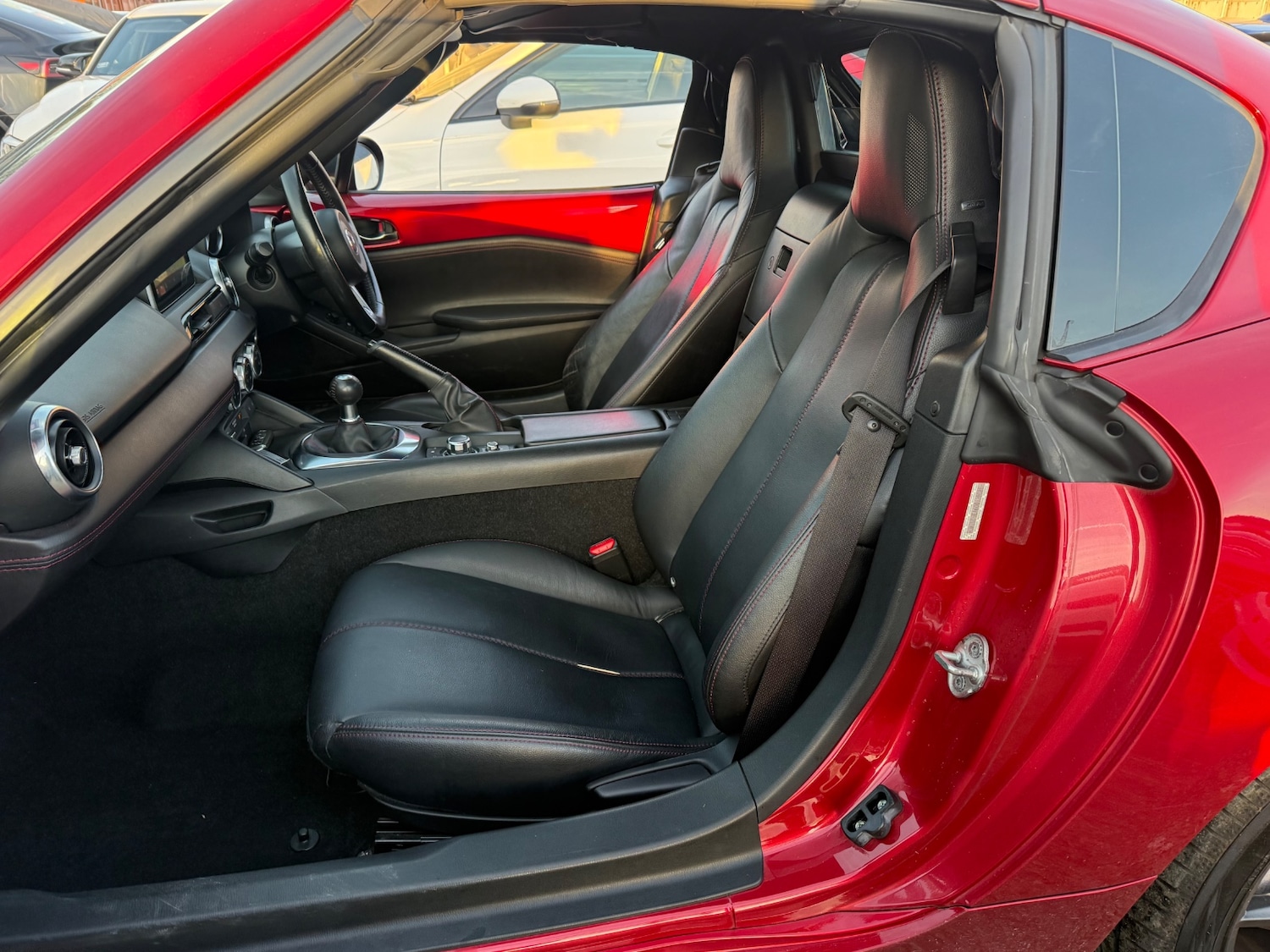 Used Mazda MX-5 2018 for sale - 77657442: Photo 6