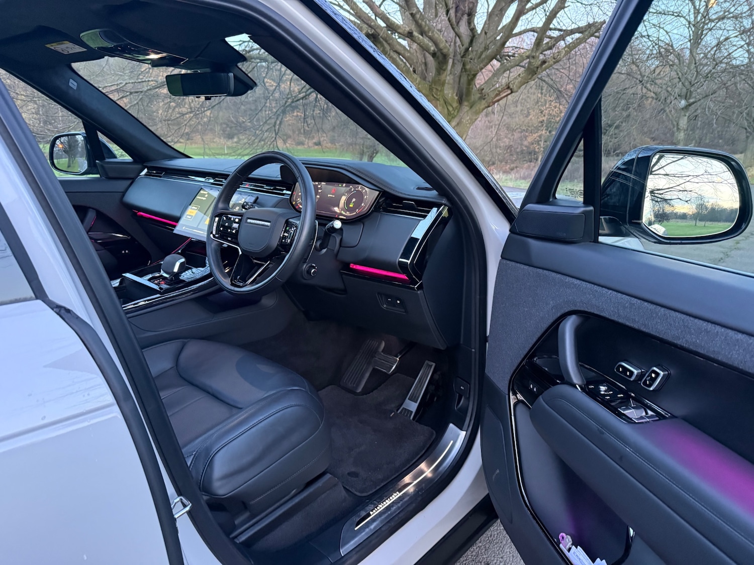 Used Land Rover Range Rover Sport 2023 for sale - 77837337: Photo 13