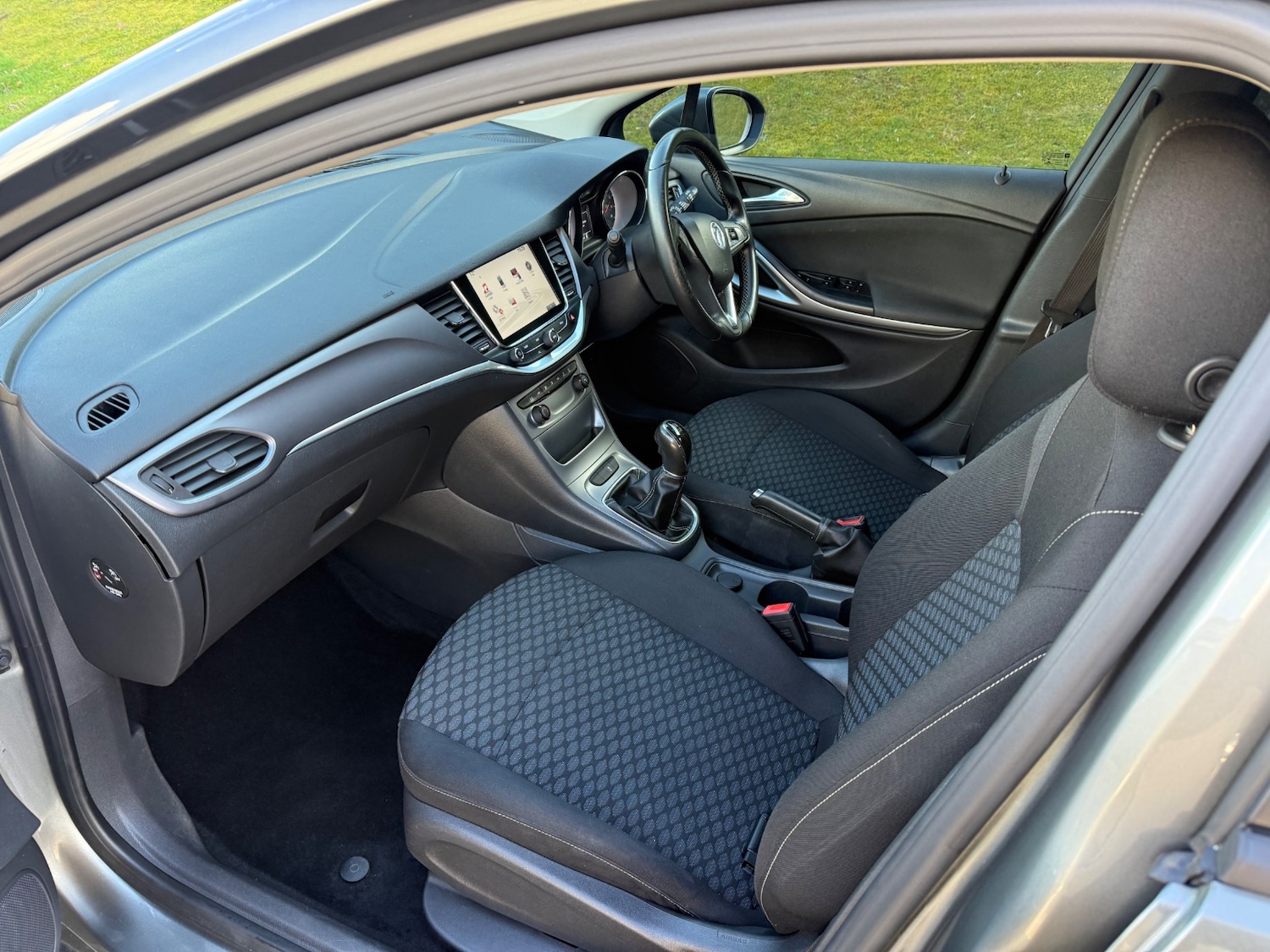 Used Vauxhall Astra 2017 for sale - 77924744: Photo 10