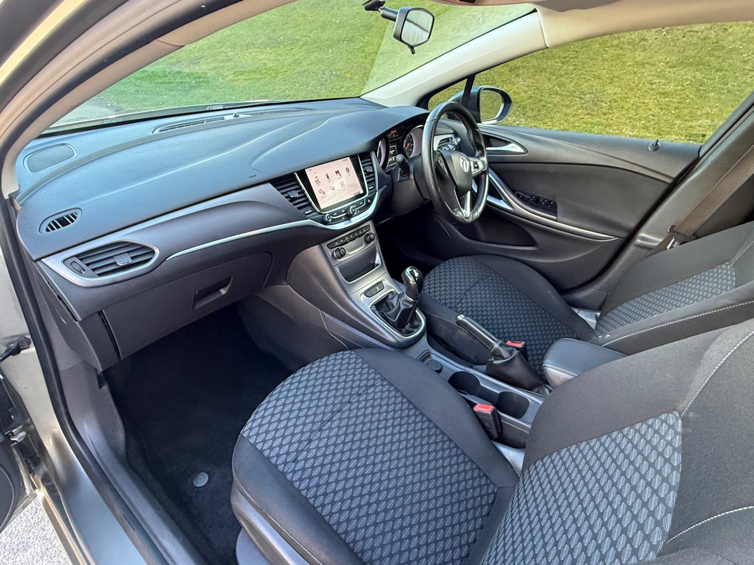 Used Vauxhall Astra 2017 for sale - 77924744: Photo 12