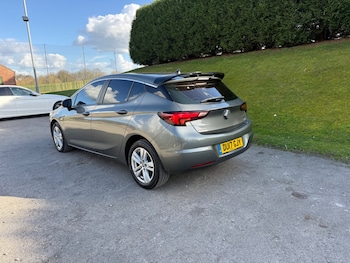 Used Vauxhall Astra 2017 for sale - 77924744: Photo