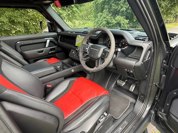 Used Land Rover Defender 2022 for sale - 75399793: Photo 22