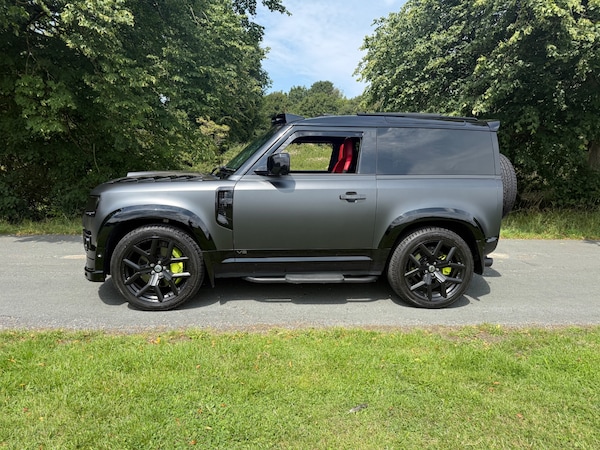 Used Land Rover Defender 2022 for sale - 75399793: Photo 2