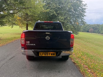 Used Nissan Navara 2019 for sale - 79680728: Photo