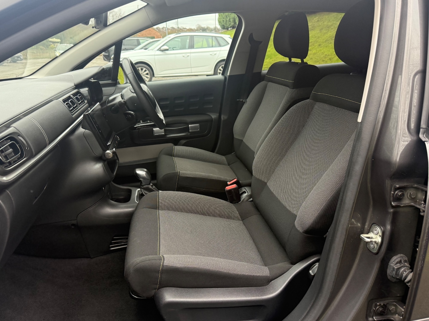 Used Citroen C3 2023 for sale - 77837402: Photo 11