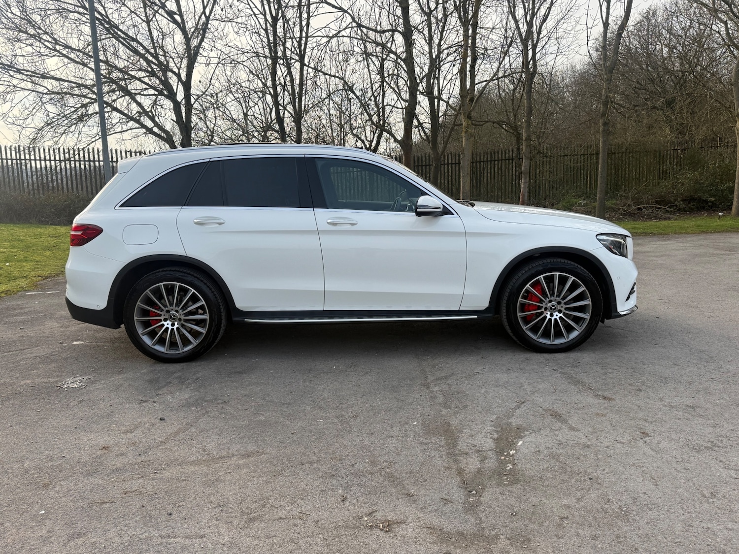 Used Mercedes-Benz GLC 2018 for sale - 77798705: Photo 4