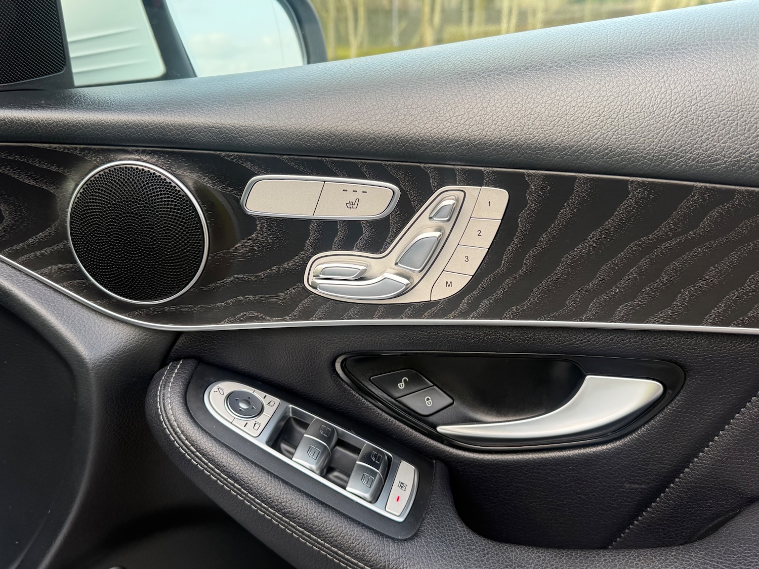 Used Mercedes-Benz GLC 2018 for sale - 77798705: Photo 7