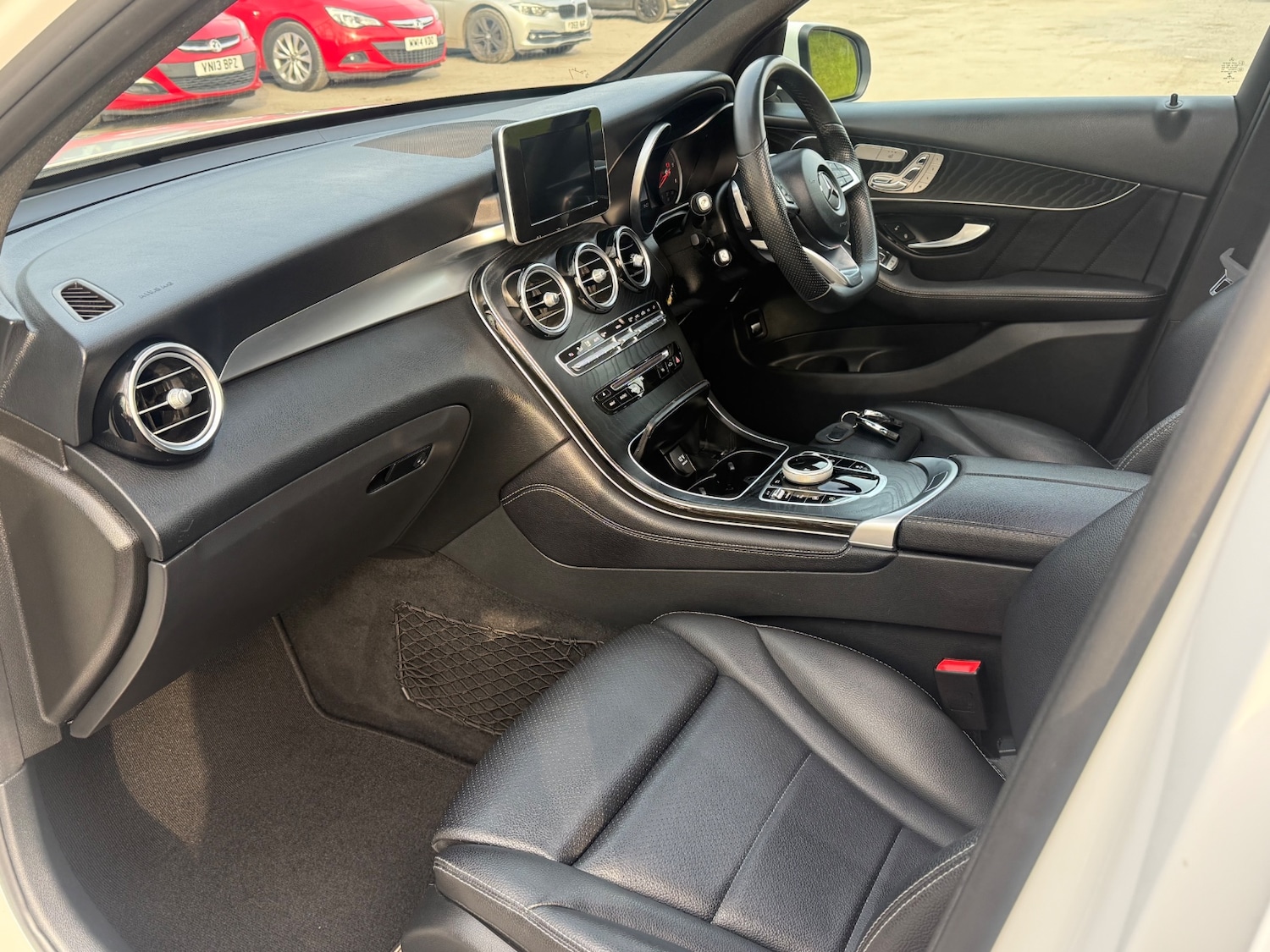 Used Mercedes-Benz GLC 2018 for sale - 77798705: Photo 9