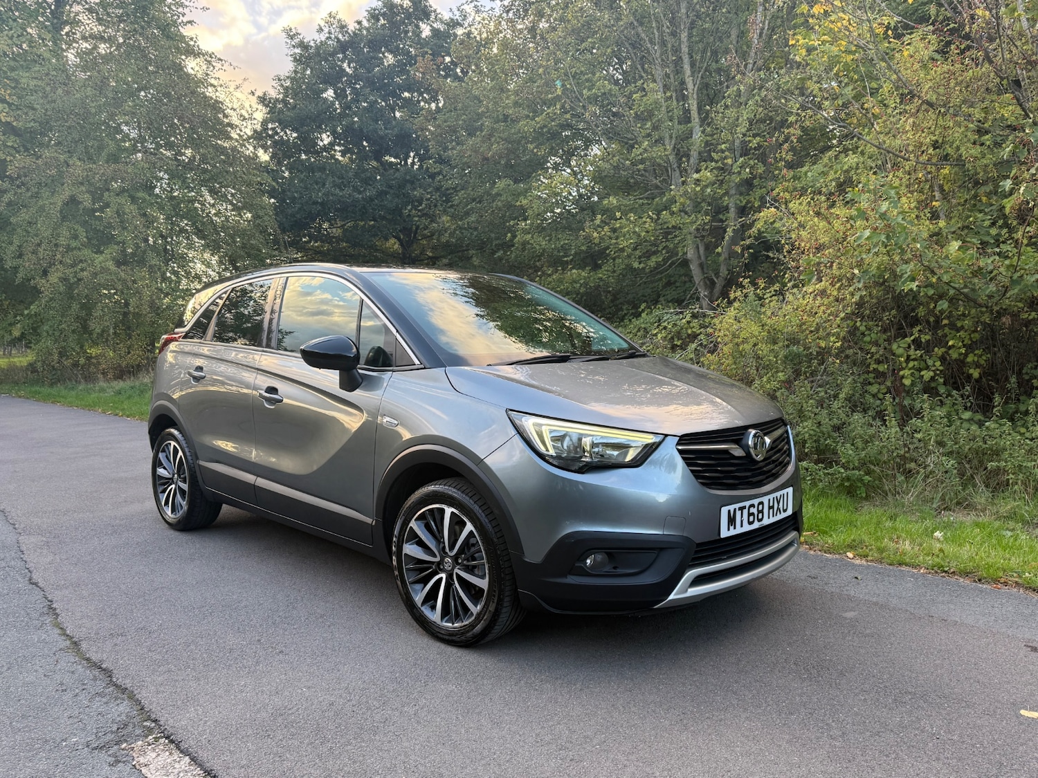Used Vauxhall Crossland X 2018 for sale - 76351836: Photo 1