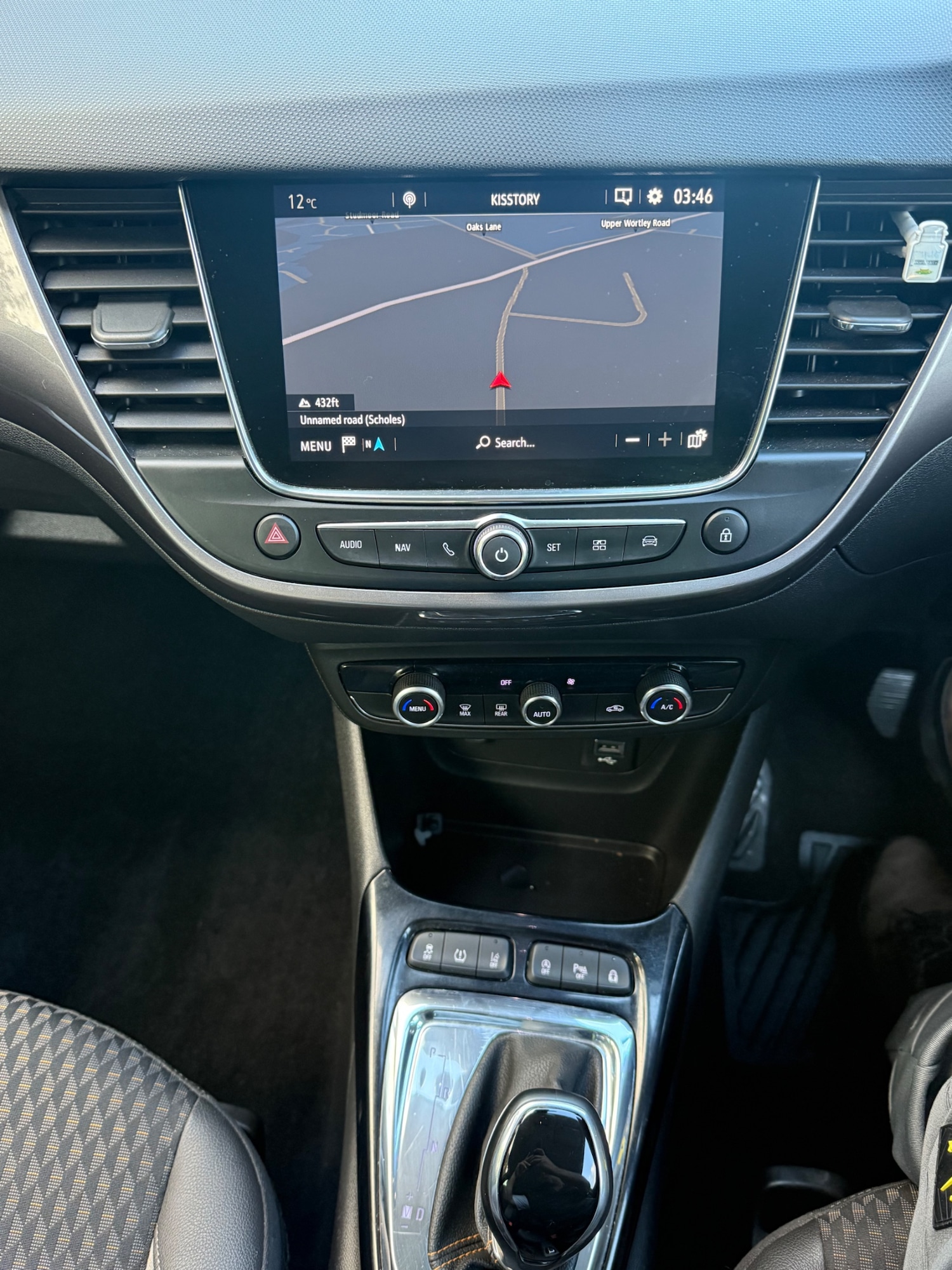 Used Vauxhall Crossland X 2018 for sale - 76351836: Photo 15