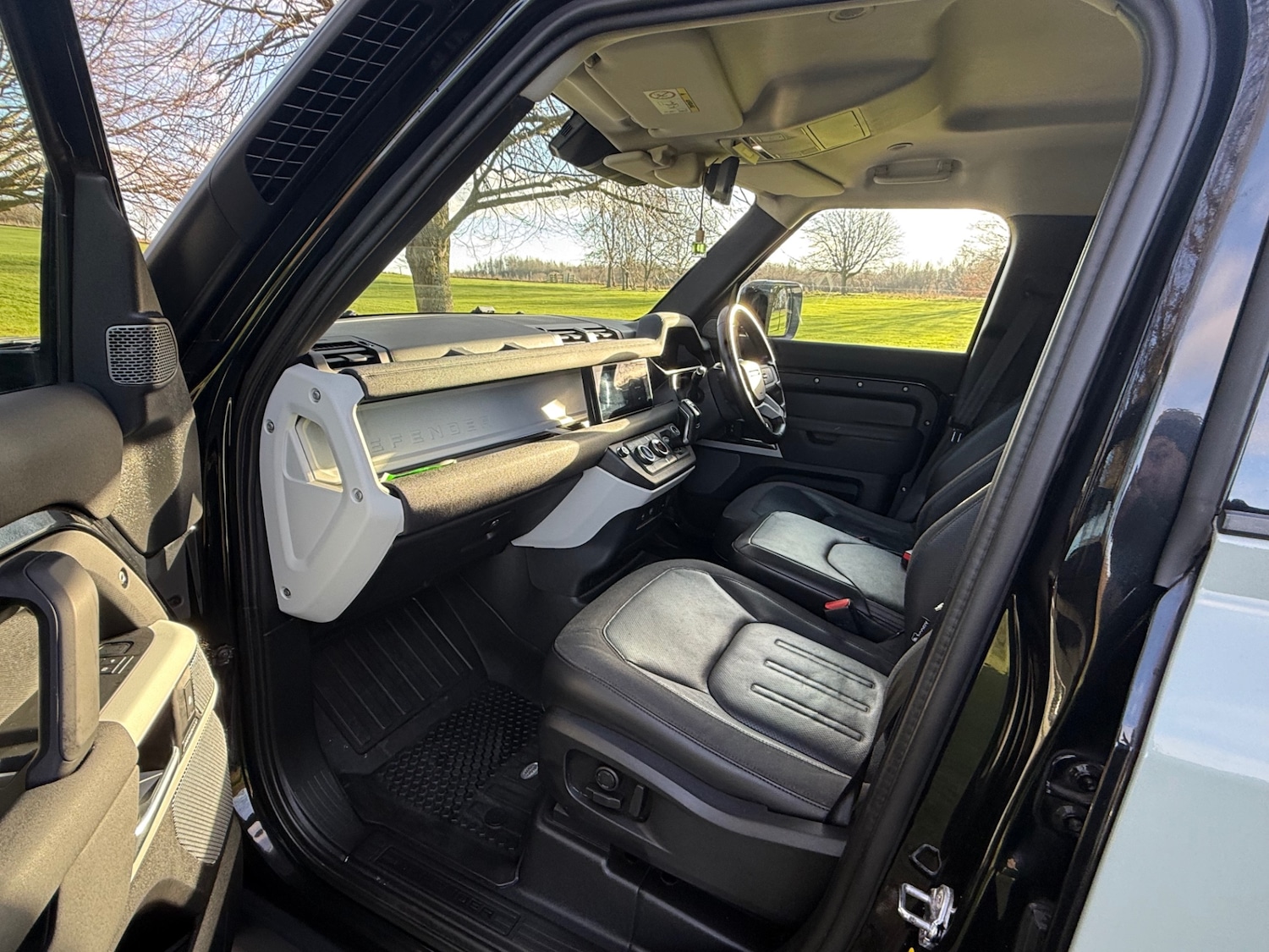 Used Land Rover Defender 2020 for sale - 77090173: Photo 10