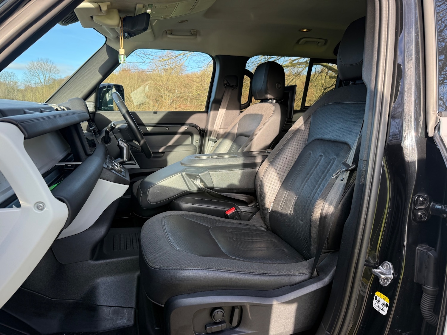 Used Land Rover Defender 2020 for sale - 77090173: Photo 21