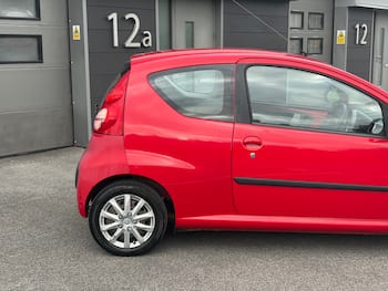 Used Peugeot 107 2005 for sale - 79750233: Photo