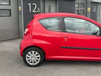 Used Peugeot 107 2005 for sale - 79781771: Photo