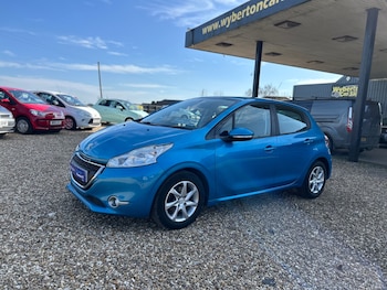 Used Peugeot 208 2013 for sale - 77819016: Photo