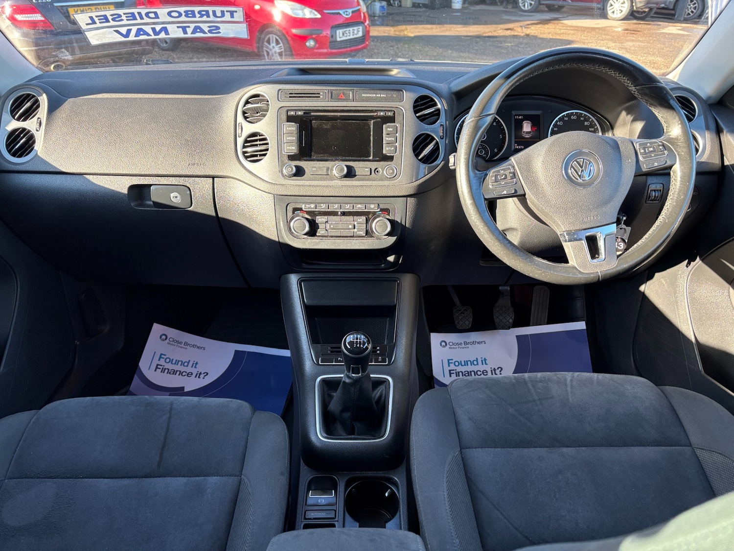 Used Volkswagen Tiguan 2015 for sale - 76791624: Photo 11