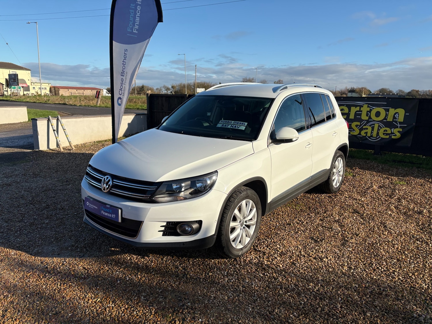 Used Volkswagen Tiguan 2015 for sale - 76791624: Photo 3