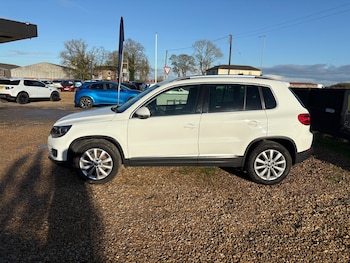 Used Volkswagen Tiguan 2015 for sale - 76791624: Photo