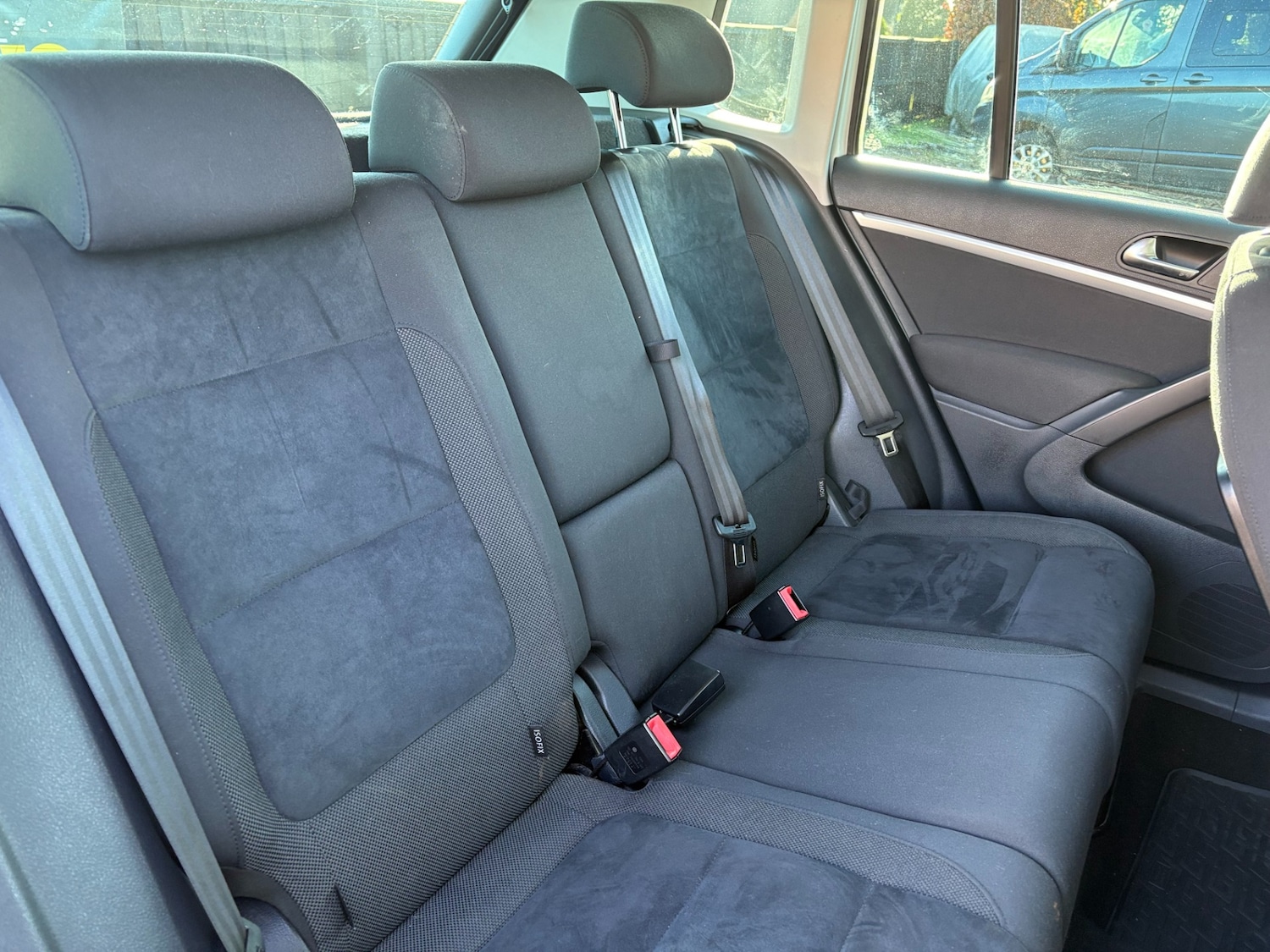 Used Volkswagen Tiguan 2015 for sale - 76791624: Photo 9