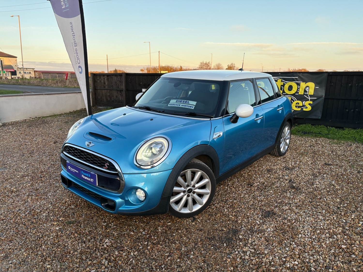 Used MINI Hatch 2016 for sale - 77207125: Photo 1
