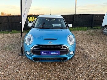 Used MINI Hatch 2016 for sale - 77207125: Photo