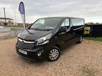 Used Vauxhall Vivaro 2016 for sale - 76794987: Photo
