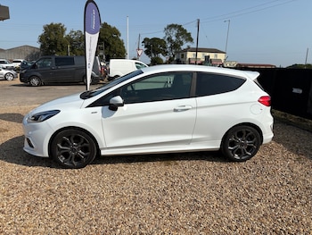 Used Ford Fiesta 2019 for sale - 75546126: Photo