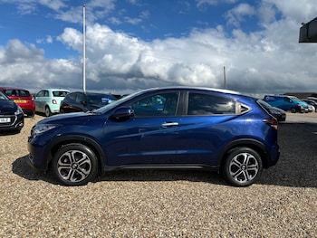 Used Honda HR-V 2017 for sale - 78776257: Photo