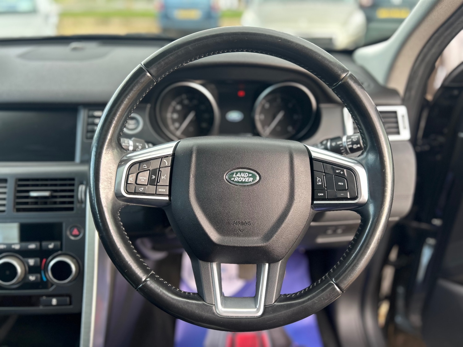 Used Land Rover Discovery Sport 2018 for sale - 76492496: Photo 21