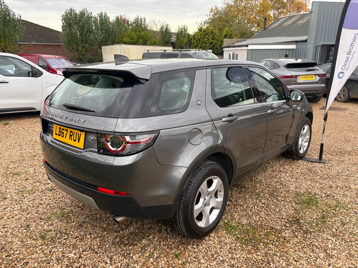 Used Land Rover Discovery Sport 2018 for sale - 76492496: Photo 6