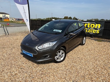 2017 (17) - 1.0 EcoBoost Zetec 3dr