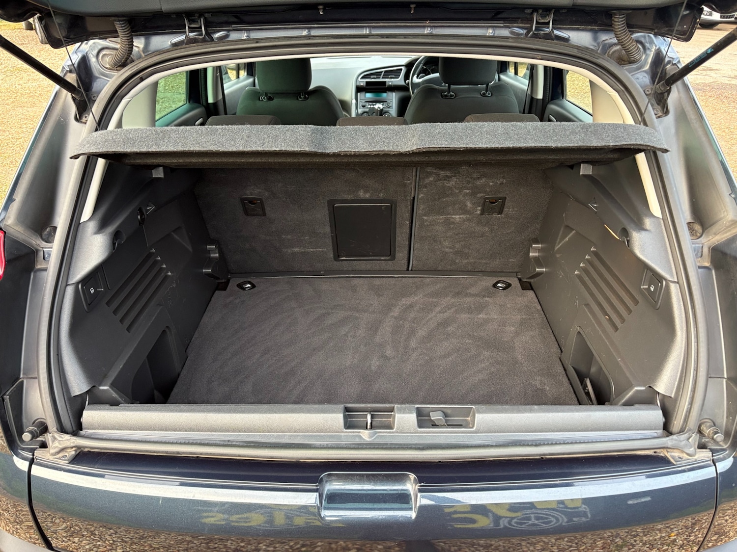 Used Peugeot 3008 2014 for sale - 76919837: Photo 8