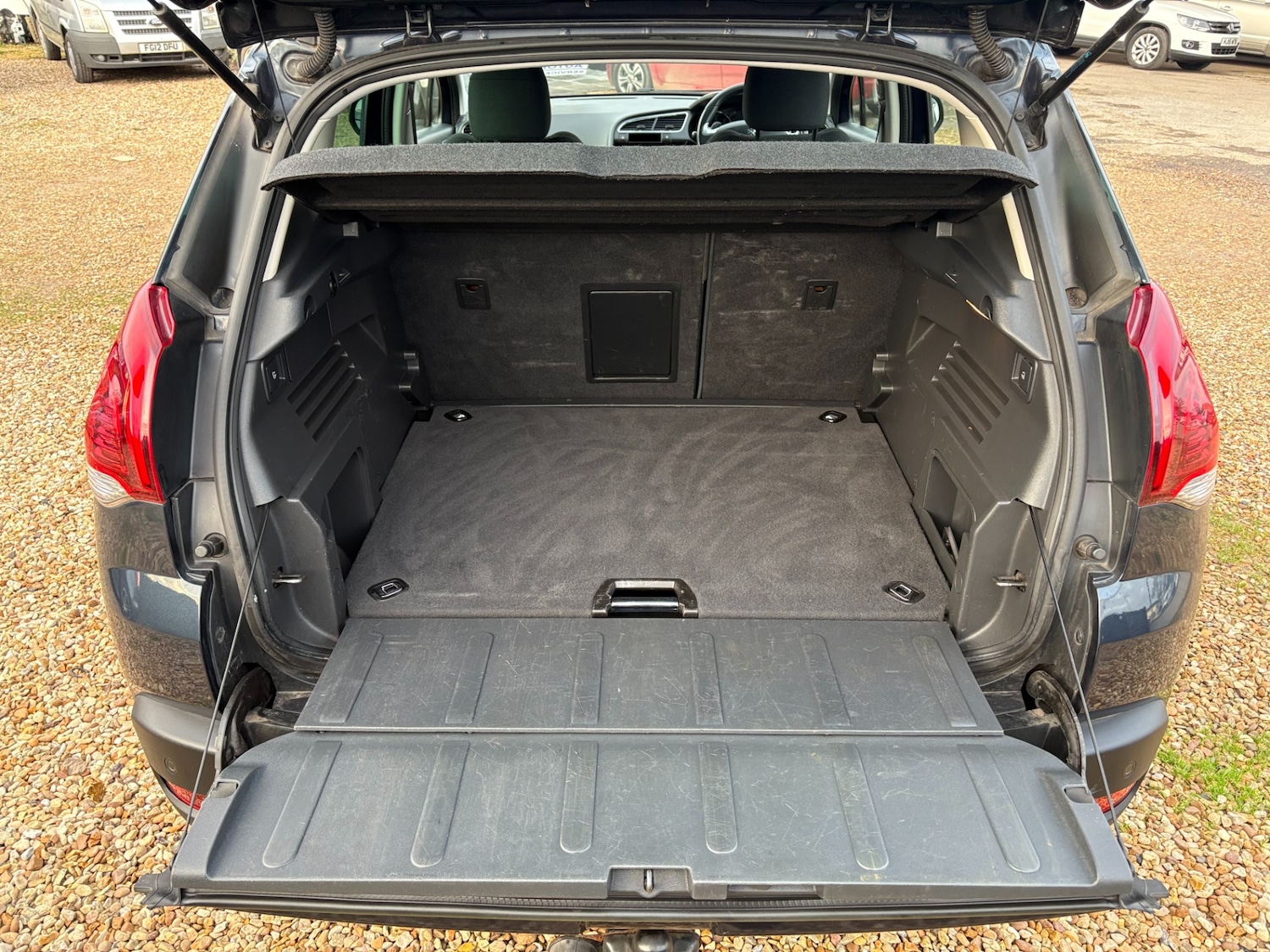 Used Peugeot 3008 2014 for sale - 76919837: Photo 9