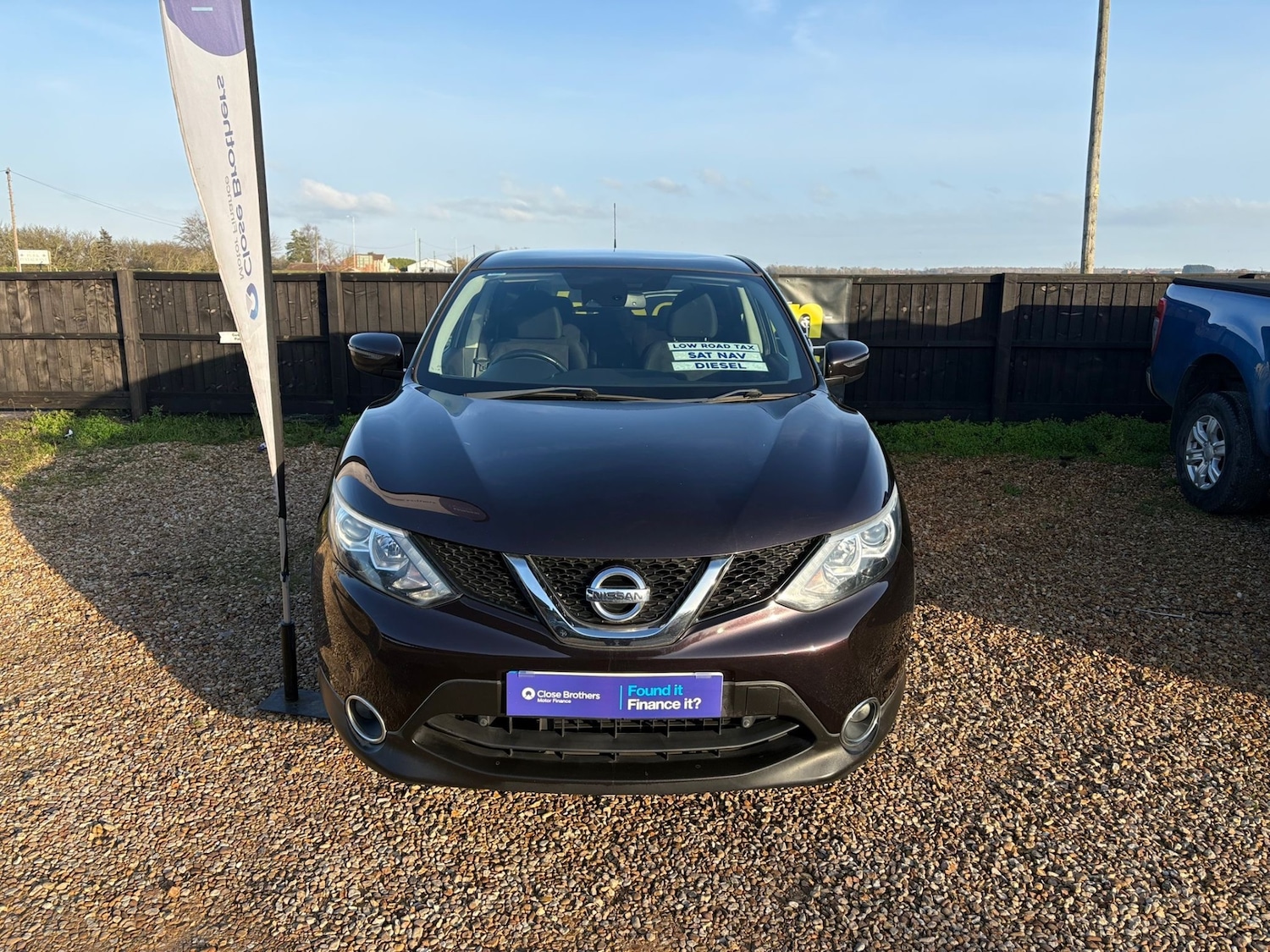 Used Nissan Qashqai 2015 for sale - 77474660: Photo 2