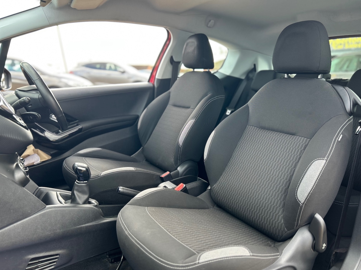 Used Peugeot 208 2016 for sale - 77475046: Photo 14