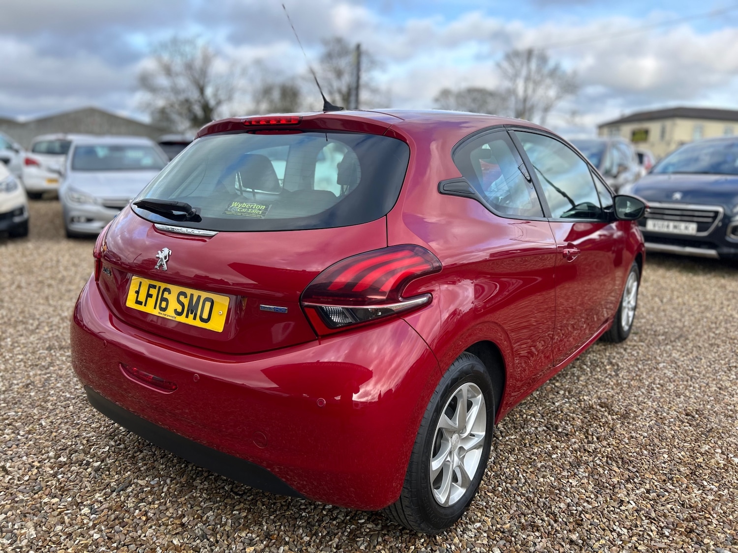 Used Peugeot 208 2016 for sale - 77475046: Photo 6