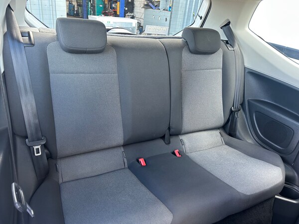 Used Volkswagen up! 2015 for sale - 74397888: Photo 9