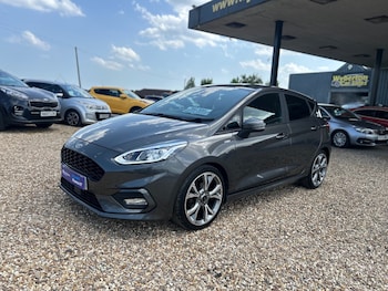 Used Ford Fiesta 2018 for sale - 78724750: Photo