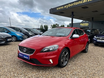 Used Volvo V40 2015 for sale - 78777079: Photo