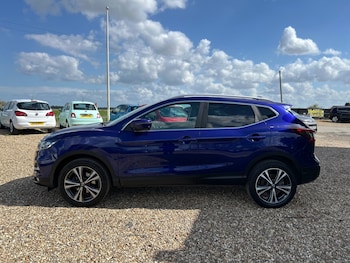 Used Nissan Qashqai 2018 for sale - 78108051: Photo