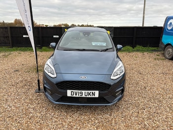 Used Ford Fiesta 2019 for sale - 76492471: Photo