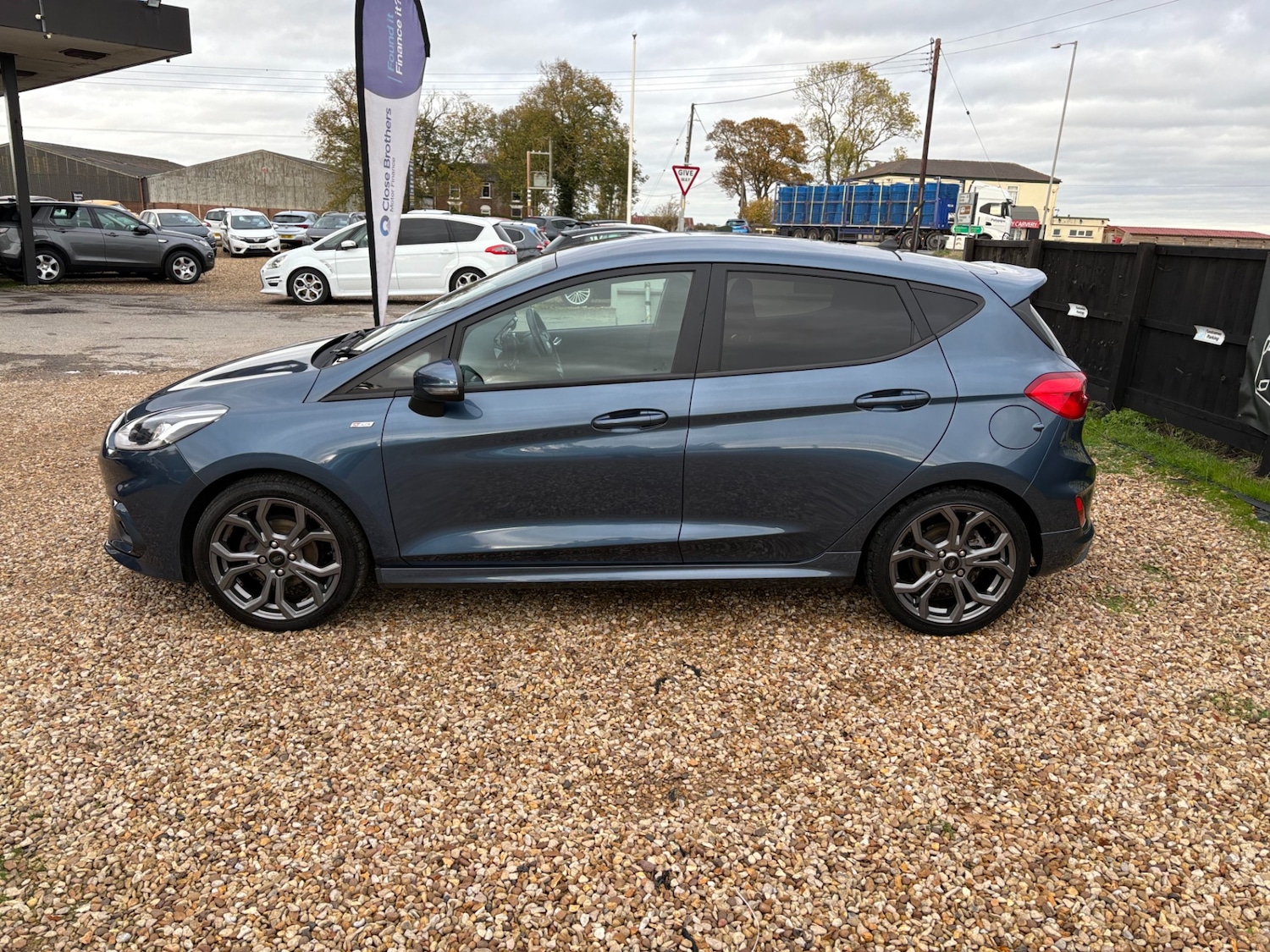 Used Ford Fiesta 2019 for sale - 76492471: Photo 4