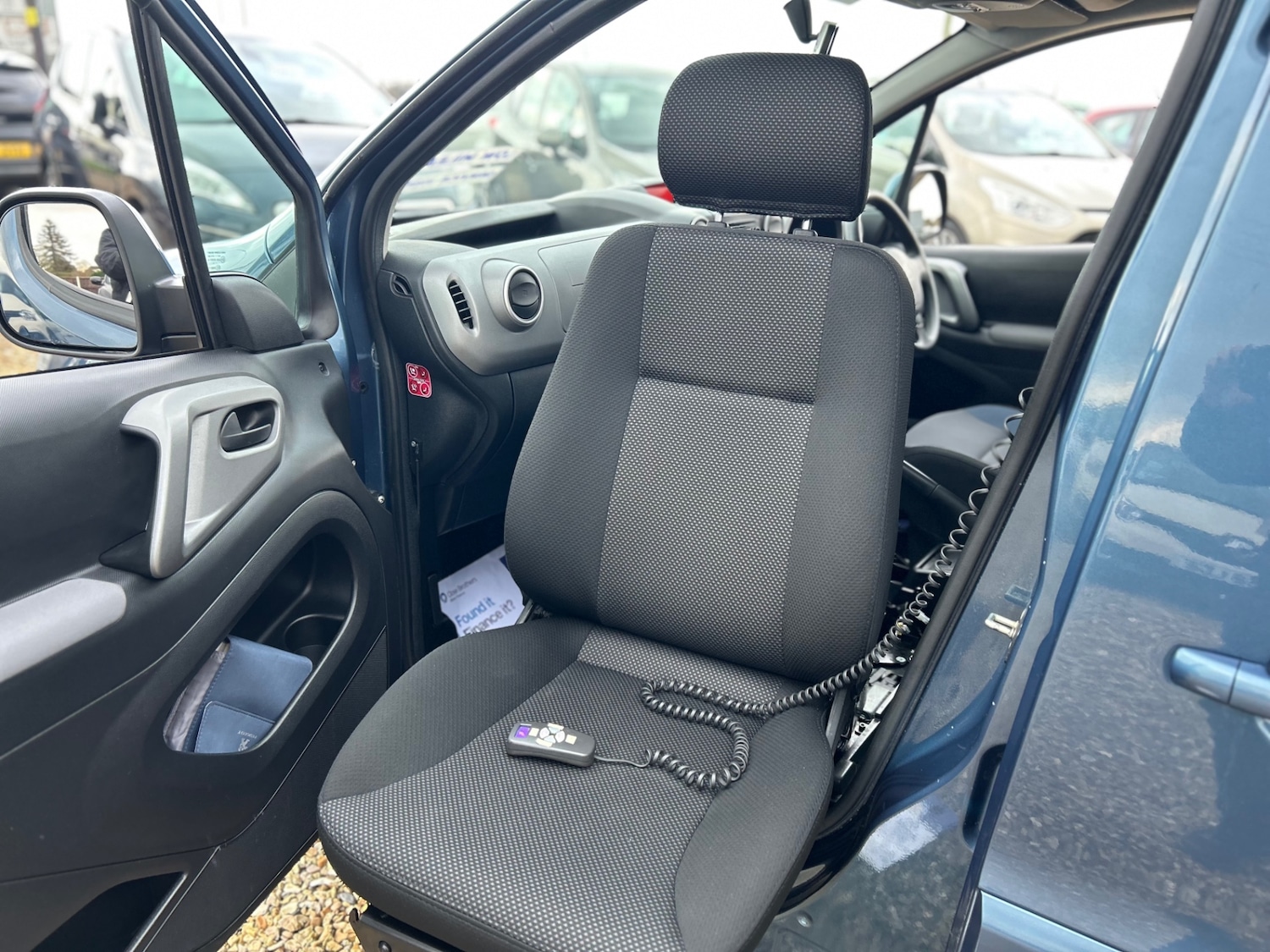 Used Peugeot Partner Tepee 2016 for sale - 77487090: Photo 19