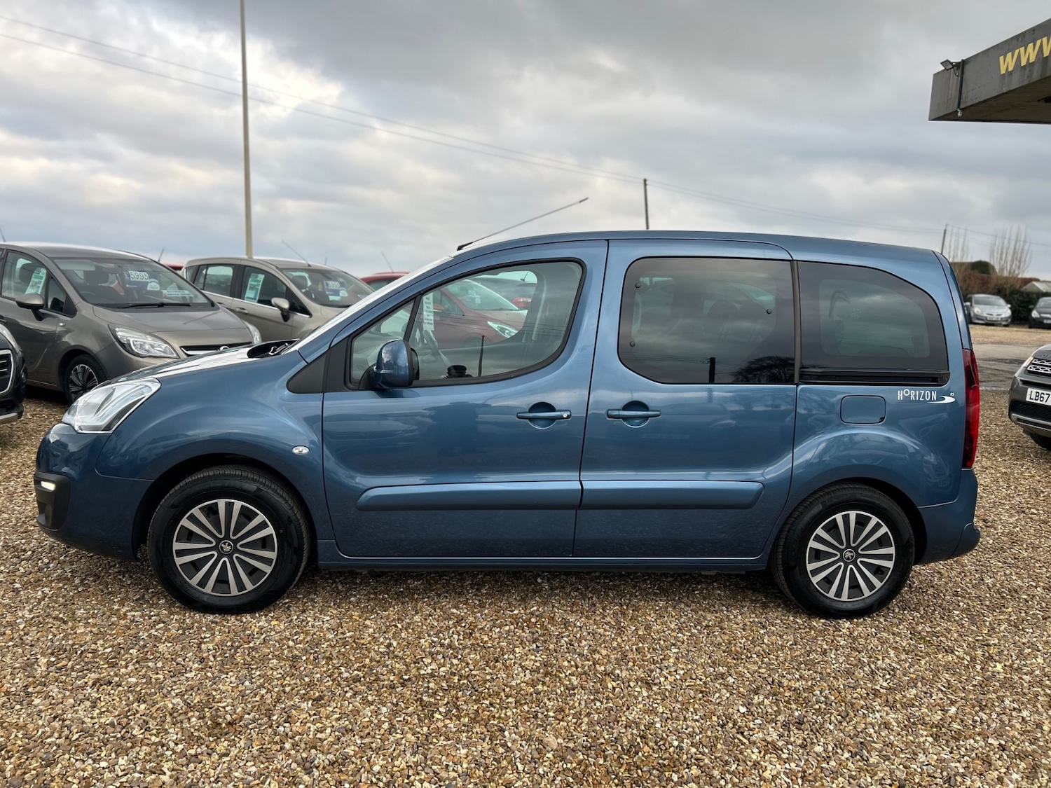 Used Peugeot Partner Tepee 2016 for sale - 77487090: Photo 3