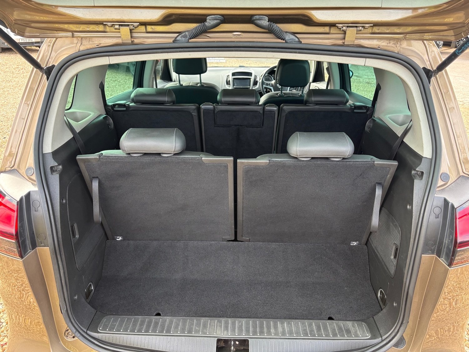 Used Vauxhall Zafira 2013 for sale - 75773029: Photo 7