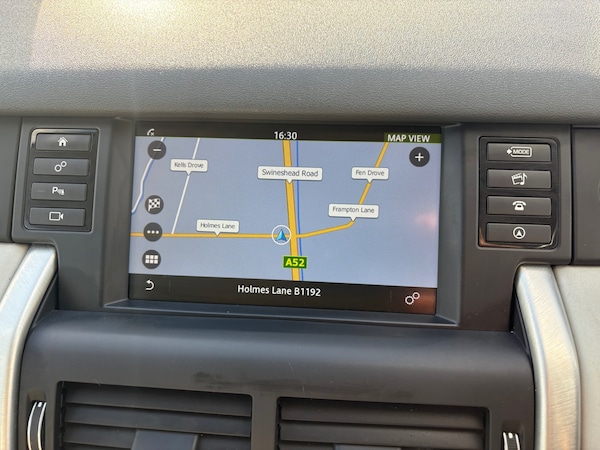 Used Land Rover Discovery Sport 2016 for sale - 76005727: Photo 11