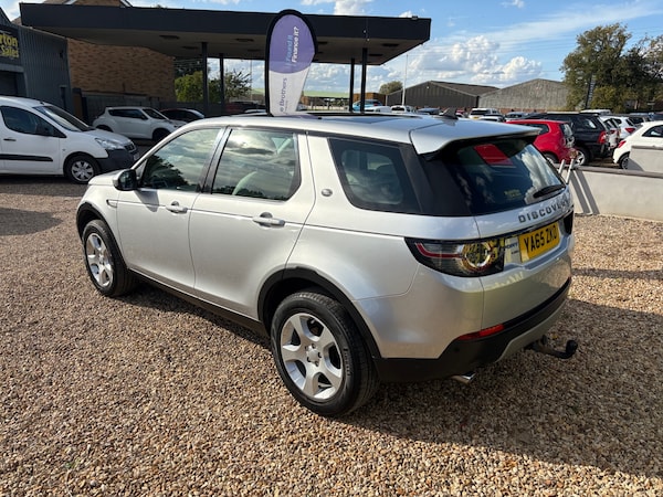 Used Land Rover Discovery Sport 2016 for sale - 76005727: Photo 4